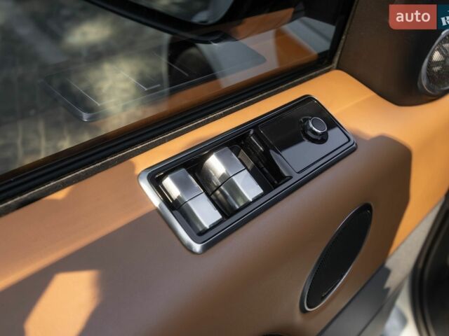 Білий Ленд Ровер Range Rover Sport, об'ємом двигуна 5 л та пробігом 184 тис. км за 42000 $, фото 18 на Automoto.ua