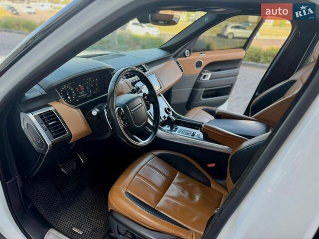 Білий Ленд Ровер Range Rover Sport, об'ємом двигуна 2.99 л та пробігом 210 тис. км за 29500 $, фото 53 на Automoto.ua
