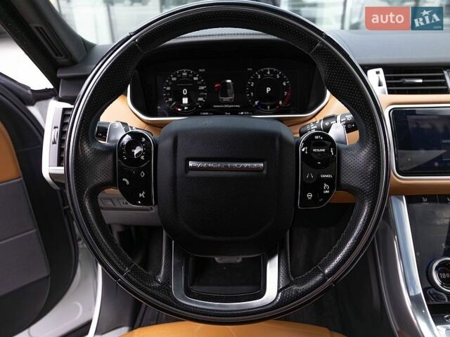 Білий Ленд Ровер Range Rover Sport, об'ємом двигуна 5 л та пробігом 184 тис. км за 52000 $, фото 29 на Automoto.ua