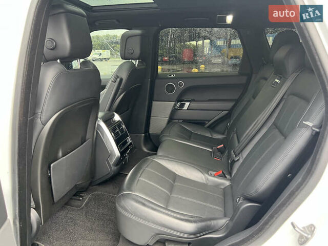 Белый Ленд Ровер Рендж Ровер Спорт, объемом двигателя 3 л и пробегом 106 тыс. км за 39900 $, фото 35 на Automoto.ua