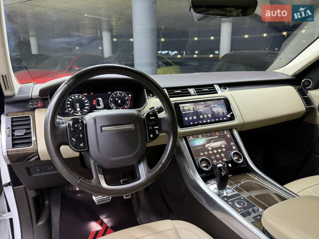 Ленд Ровер Рендж Ровер Спорт 2018 в Одессе на Automoto.ua Белый Ленд Ровер Рендж Ровер Спорт, объемом двигателя 2 л и пробегом 51 тыс. км за 45900 $, фото 20 на Automoto.ua
