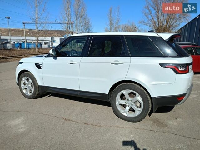 Белый Ленд Ровер Рендж Ровер Спорт, объемом двигателя 2 л и пробегом 120 тыс. км за 38400 $, фото 11 на Automoto.ua