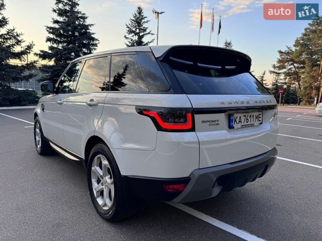 Білий Ленд Ровер Range Rover Sport, об'ємом двигуна 2 л та пробігом 124 тис. км за 31500 $, фото 24 на Automoto.ua