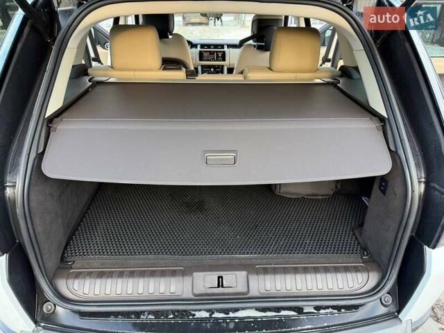 Білий Ленд Ровер Range Rover Sport, об'ємом двигуна 3 л та пробігом 142 тис. км за 34900 $, фото 51 на Automoto.ua