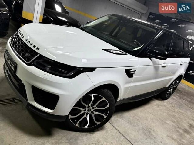 Білий Ленд Ровер Range Rover Sport, об'ємом двигуна 2 л та пробігом 76 тис. км за 45500 $, фото 92 на Automoto.ua