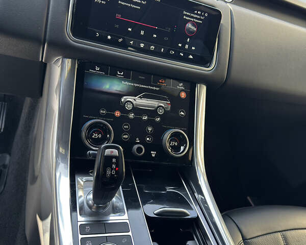 Білий Ленд Ровер Range Rover Sport, об'ємом двигуна 3 л та пробігом 76 тис. км за 45000 $, фото 14 на Automoto.ua