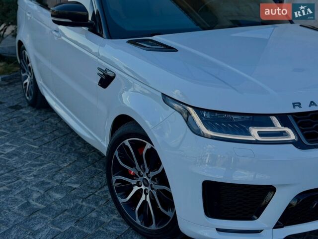 Білий Ленд Ровер Range Rover Sport, об'ємом двигуна 2.99 л та пробігом 210 тис. км за 29500 $, фото 4 на Automoto.ua