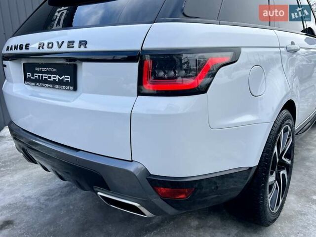 Білий Ленд Ровер Range Rover Sport, об'ємом двигуна 3 л та пробігом 179 тис. км за 34900 $, фото 38 на Automoto.ua