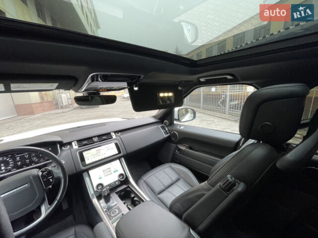 Білий Ленд Ровер Range Rover Sport, об'ємом двигуна 3 л та пробігом 78 тис. км за 62000 $, фото 27 на Automoto.ua