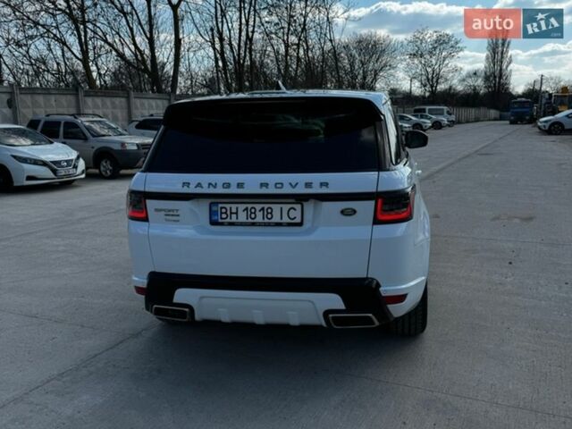 Белый Ленд Ровер Рендж Ровер Спорт, объемом двигателя 2.99 л и пробегом 98 тыс. км за 48500 $, фото 6 на Automoto.ua