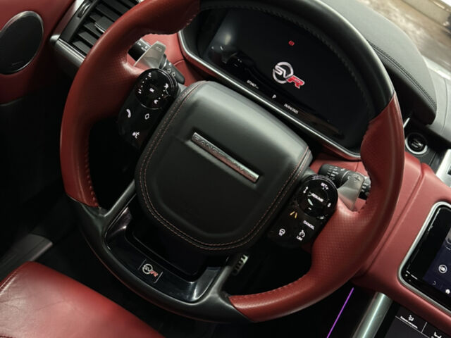 Білий Ленд Ровер Range Rover Sport, об'ємом двигуна 5 л та пробігом 73 тис. км за 64000 $, фото 27 на Automoto.ua