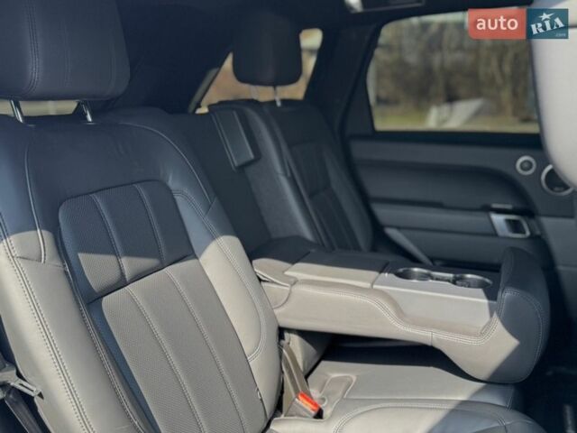 Белый Ленд Ровер Рендж Ровер Спорт, объемом двигателя 3 л и пробегом 78 тыс. км за 43500 $, фото 32 на Automoto.ua