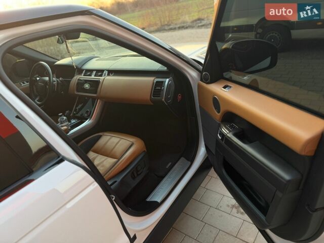 Білий Ленд Ровер Range Rover Sport, об'ємом двигуна 2.99 л та пробігом 201 тис. км за 35000 $, фото 23 на Automoto.ua