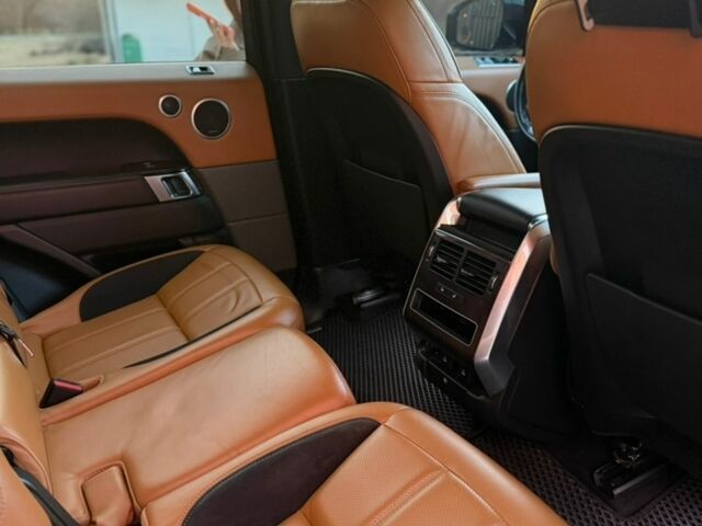 Білий Ленд Ровер Range Rover Sport, об'ємом двигуна 2.99 л та пробігом 201 тис. км за 35000 $, фото 21 на Automoto.ua