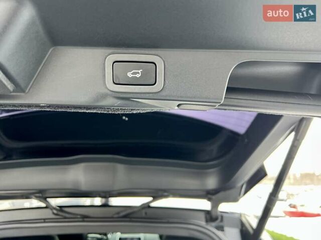 Білий Ленд Ровер Range Rover Sport, об'ємом двигуна 3 л та пробігом 179 тис. км за 34900 $, фото 37 на Automoto.ua