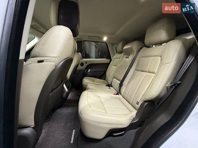 Ленд Ровер Рендж Ровер Спорт 2018 в Одессе на Automoto.ua Белый Ленд Ровер Рендж Ровер Спорт, объемом двигателя 2 л и пробегом 51 тыс. км за 45900 $, фото 21 на Automoto.ua