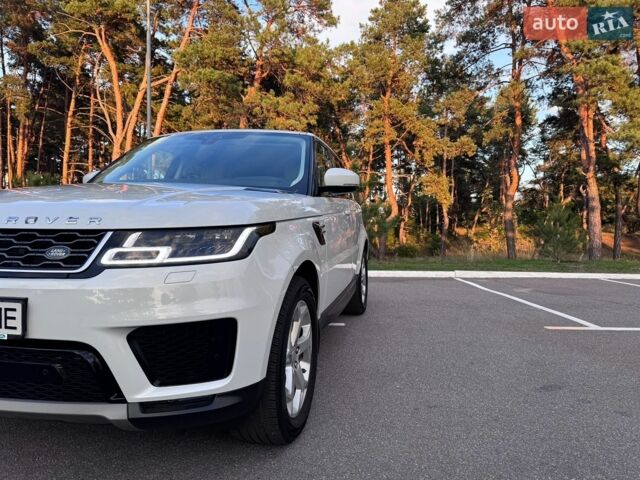 Білий Ленд Ровер Range Rover Sport, об'ємом двигуна 2 л та пробігом 124 тис. км за 31500 $, фото 32 на Automoto.ua