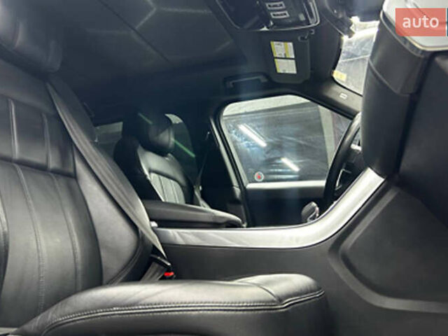 Белый Ленд Ровер Рендж Ровер Спорт, объемом двигателя 3 л и пробегом 207 тыс. км за 34700 $, фото 16 на Automoto.ua