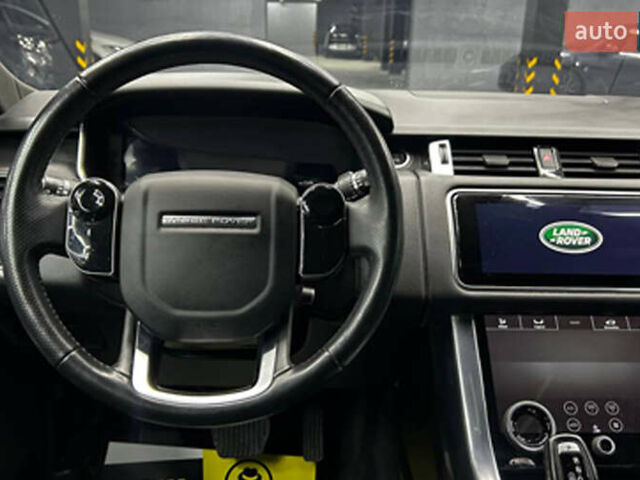 Белый Ленд Ровер Рендж Ровер Спорт, объемом двигателя 3 л и пробегом 207 тыс. км за 34700 $, фото 7 на Automoto.ua