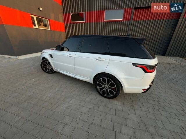Белый Ленд Ровер Рендж Ровер Спорт, объемом двигателя 2.99 л и пробегом 201 тыс. км за 44900 $, фото 5 на Automoto.ua