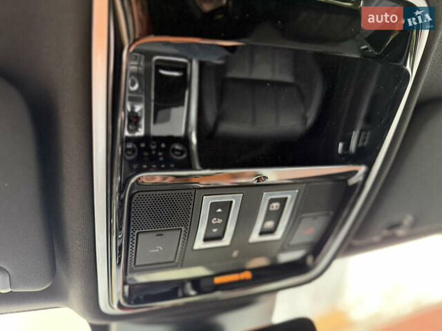 Білий Ленд Ровер Range Rover Sport, об'ємом двигуна 3 л та пробігом 96 тис. км за 37500 $, фото 65 на Automoto.ua
