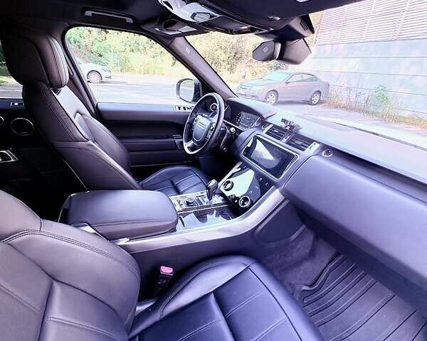 Білий Ленд Ровер Range Rover Sport, об'ємом двигуна 3 л та пробігом 73 тис. км за 51000 $, фото 36 на Automoto.ua
