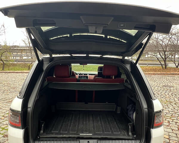 Белый Ленд Ровер Рендж Ровер Спорт, объемом двигателя 5 л и пробегом 100 тыс. км за 62990 $, фото 18 на Automoto.ua