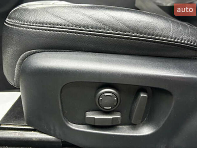 Белый Ленд Ровер Рендж Ровер Спорт, объемом двигателя 3 л и пробегом 207 тыс. км за 34700 $, фото 14 на Automoto.ua