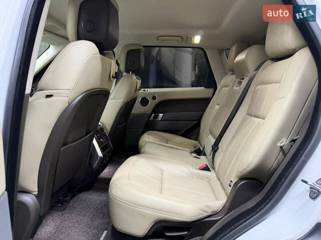 Ленд Ровер Рендж Ровер Спорт 2018 в Одессе на Automoto.ua Белый Ленд Ровер Рендж Ровер Спорт, объемом двигателя 2 л и пробегом 51 тыс. км за 45900 $, фото 19 на Automoto.ua