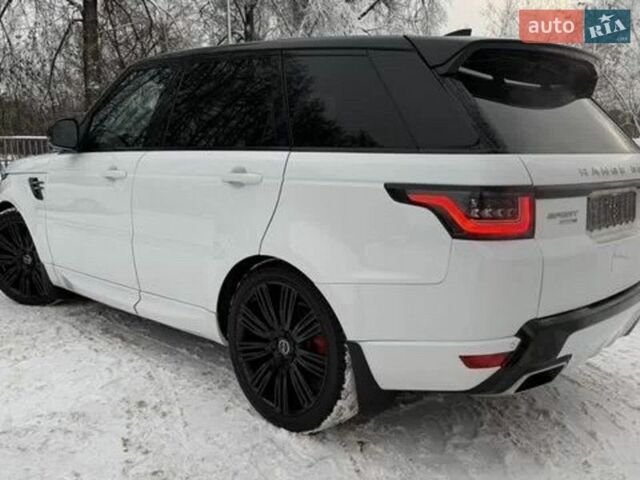 Білий Ленд Ровер Range Rover Sport, об'ємом двигуна 3 л та пробігом 44 тис. км за 37000 $, фото 4 на Automoto.ua