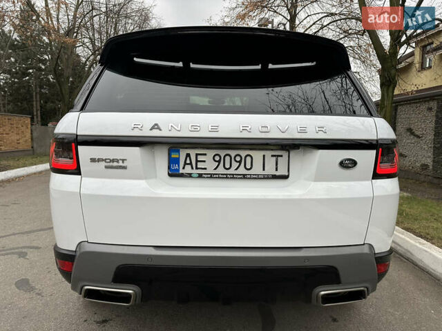 Белый Ленд Ровер Рендж Ровер Спорт, объемом двигателя 2.99 л и пробегом 114 тыс. км за 53900 $, фото 16 на Automoto.ua