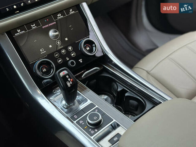 Белый Ленд Ровер Рендж Ровер Спорт, объемом двигателя 2.99 л и пробегом 133 тыс. км за 49999 $, фото 29 на Automoto.ua