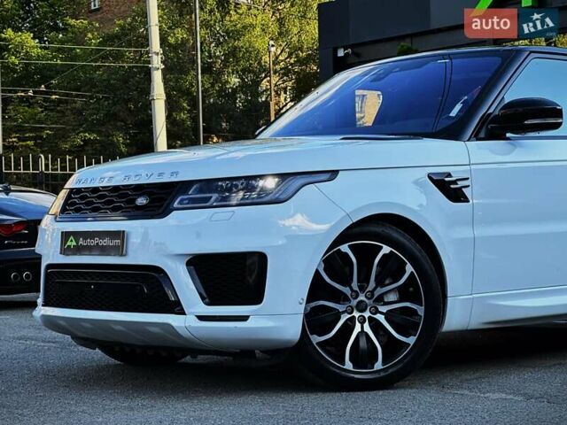 Білий Ленд Ровер Range Rover Sport, об'ємом двигуна 3 л та пробігом 71 тис. км за 51999 $, фото 1 на Automoto.ua