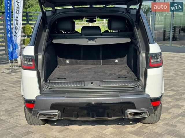 Білий Ленд Ровер Range Rover Sport, об'ємом двигуна 3 л та пробігом 154 тис. км за 32900 $, фото 31 на Automoto.ua