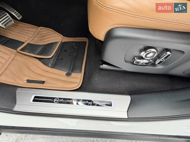 Білий Ленд Ровер Range Rover Sport, об'ємом двигуна 3 л та пробігом 59 тис. км за 71900 $, фото 68 на Automoto.ua