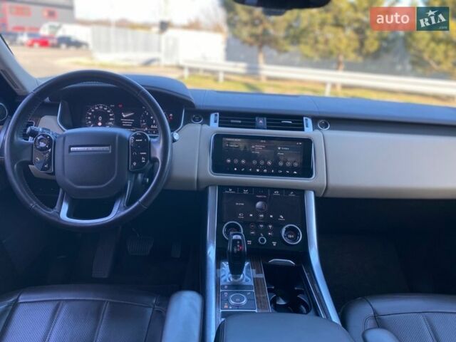 Белый Ленд Ровер Рендж Ровер Спорт, объемом двигателя 2.99 л и пробегом 229 тыс. км за 47000 $, фото 12 на Automoto.ua
