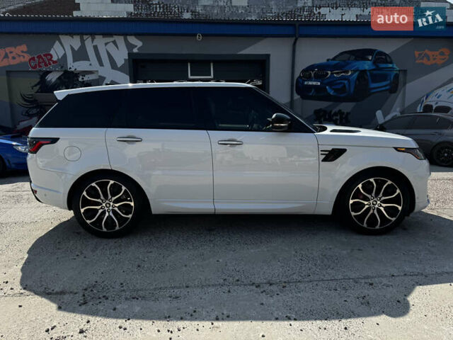 Белый Ленд Ровер Рендж Ровер Спорт, объемом двигателя 3 л и пробегом 76 тыс. км за 55000 $, фото 4 на Automoto.ua