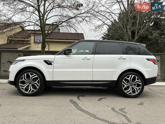 Белый Ленд Ровер Рендж Ровер Спорт, объемом двигателя 2.99 л и пробегом 114 тыс. км за 53900 $, фото 2 на Automoto.ua