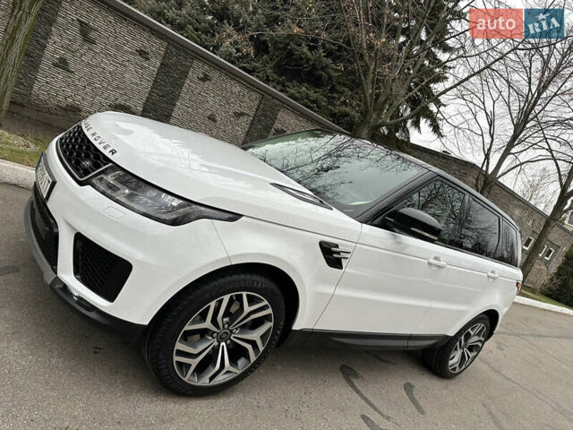 Белый Ленд Ровер Рендж Ровер Спорт, объемом двигателя 2.99 л и пробегом 114 тыс. км за 53900 $, фото 3 на Automoto.ua