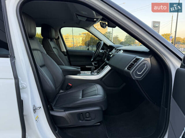 Белый Ленд Ровер Рендж Ровер Спорт, объемом двигателя 2.99 л и пробегом 32 тыс. км за 61900 $, фото 33 на Automoto.ua