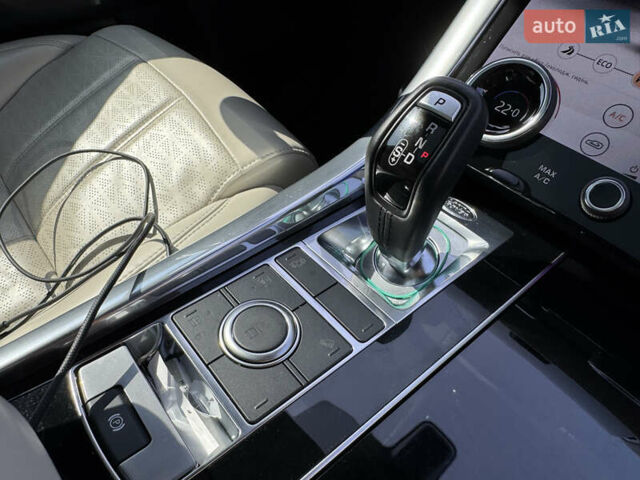 Белый Ленд Ровер Рендж Ровер Спорт, объемом двигателя 3 л и пробегом 76 тыс. км за 55000 $, фото 51 на Automoto.ua