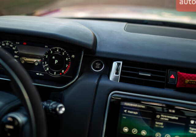 Білий Ленд Ровер Range Rover Sport, об'ємом двигуна 3 л та пробігом 130 тис. км за 45000 $, фото 43 на Automoto.ua