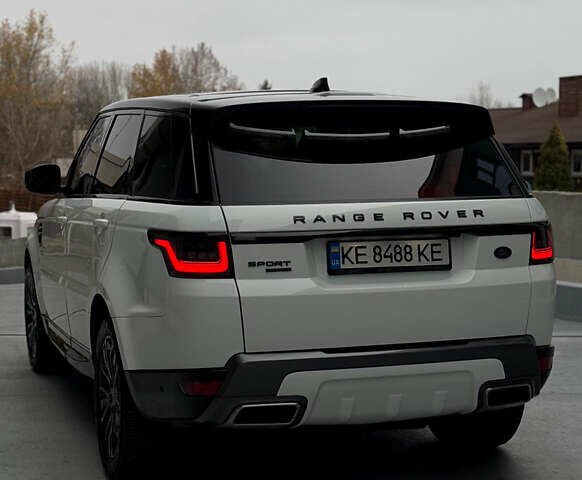 Білий Ленд Ровер Range Rover Sport, об'ємом двигуна 2.99 л та пробігом 39 тис. км за 52000 $, фото 7 на Automoto.ua