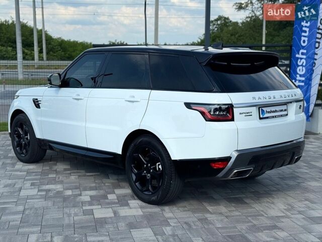 Білий Ленд Ровер Range Rover Sport, об'ємом двигуна 3 л та пробігом 154 тис. км за 32900 $, фото 9 на Automoto.ua