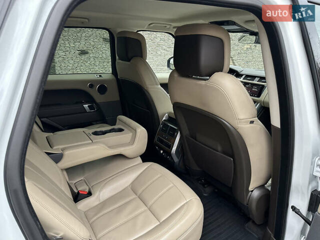 Белый Ленд Ровер Рендж Ровер Спорт, объемом двигателя 2.99 л и пробегом 114 тыс. км за 53900 $, фото 61 на Automoto.ua