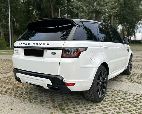 Белый Ленд Ровер Рендж Ровер Спорт, объемом двигателя 5 л и пробегом 21 тыс. км за 58500 $, фото 2 на Automoto.ua