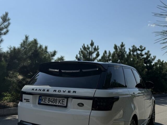 Білий Ленд Ровер Range Rover Sport, об'ємом двигуна 3 л та пробігом 49 тис. км за 48037 $, фото 6 на Automoto.ua