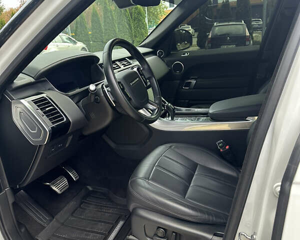 Белый Ленд Ровер Рендж Ровер Спорт, объемом двигателя 5 л и пробегом 21 тыс. км за 58500 $, фото 14 на Automoto.ua