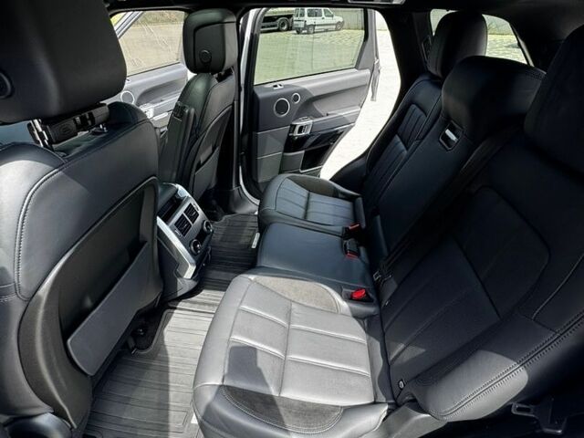 Білий Ленд Ровер Range Rover Sport, об'ємом двигуна 3 л та пробігом 120 тис. км за 42000 $, фото 23 на Automoto.ua