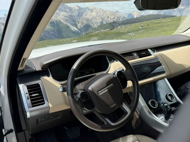 Білий Ленд Ровер Range Rover Sport, об'ємом двигуна 3 л та пробігом 95 тис. км за 48000 $, фото 6 на Automoto.ua